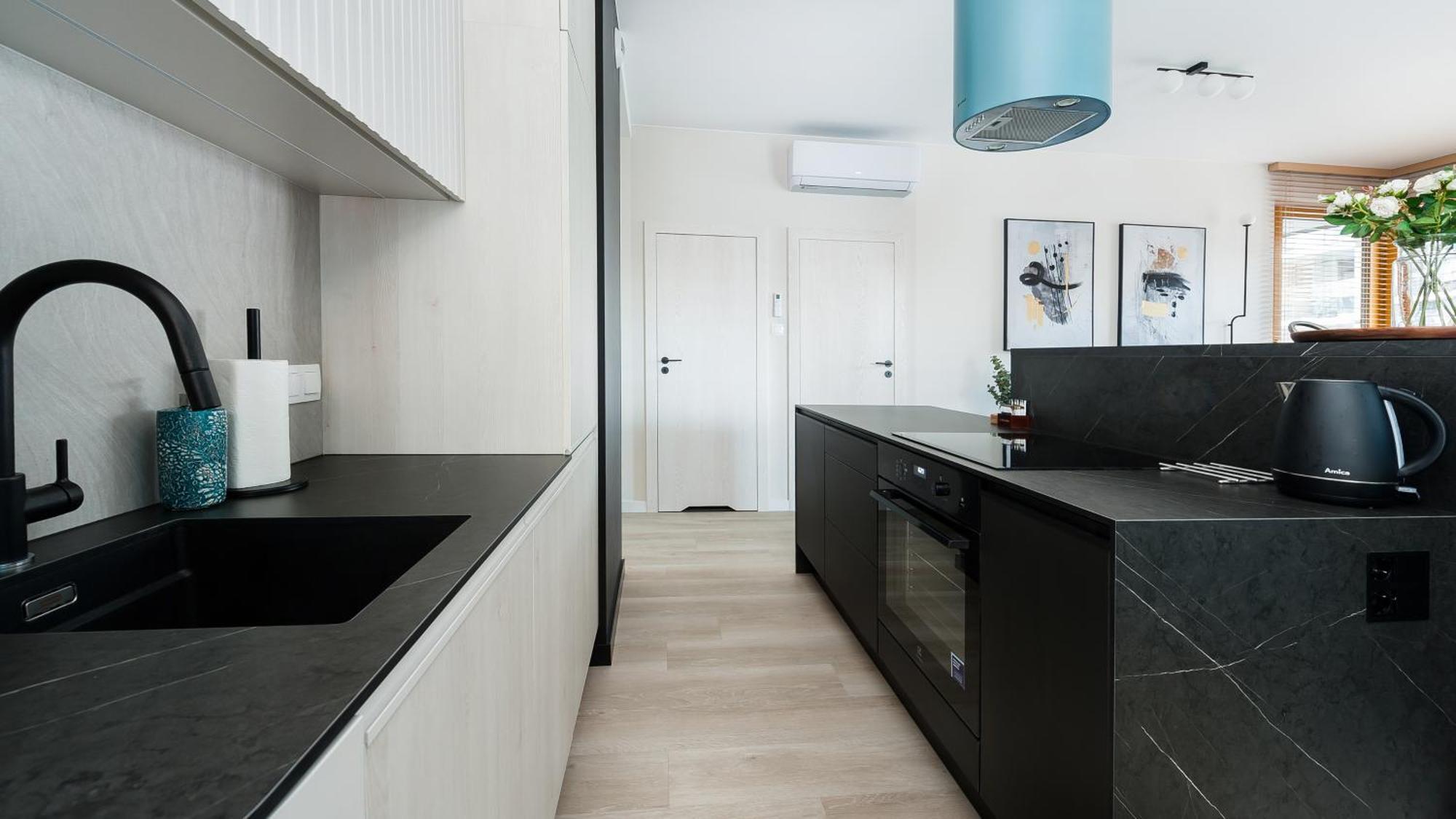 Premium In Novum City Center Near The Train Station By Sun & Snow Kraków Exteriör bild