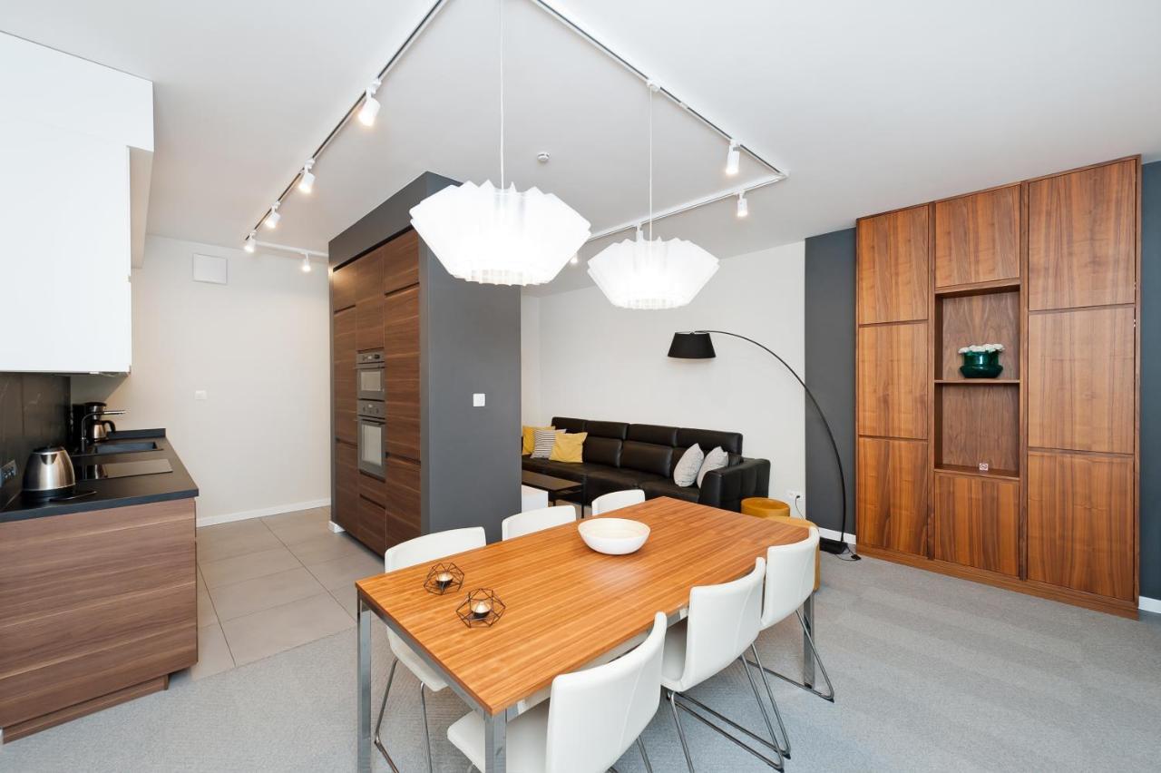 Premium In Novum City Center Near The Train Station By Sun & Snow Kraków Exteriör bild