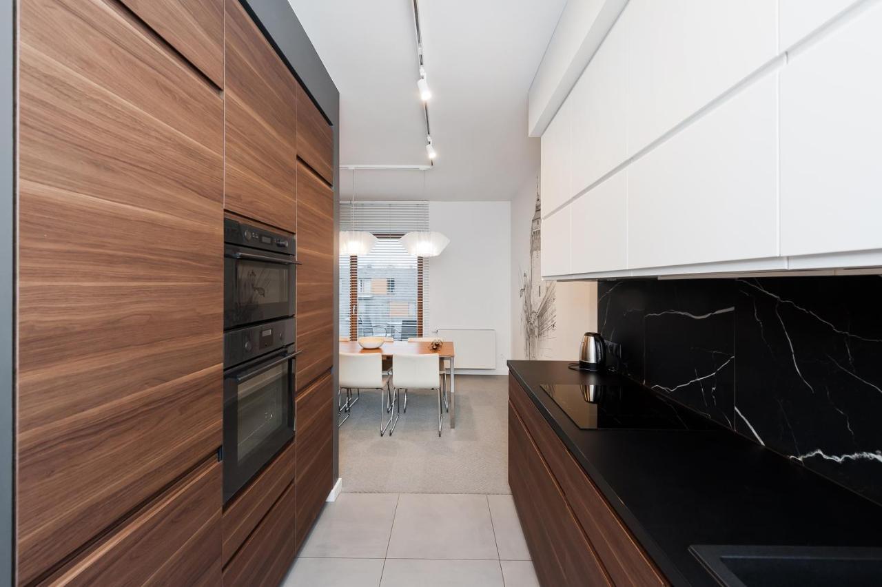 Premium In Novum City Center Near The Train Station By Sun & Snow Kraków Exteriör bild